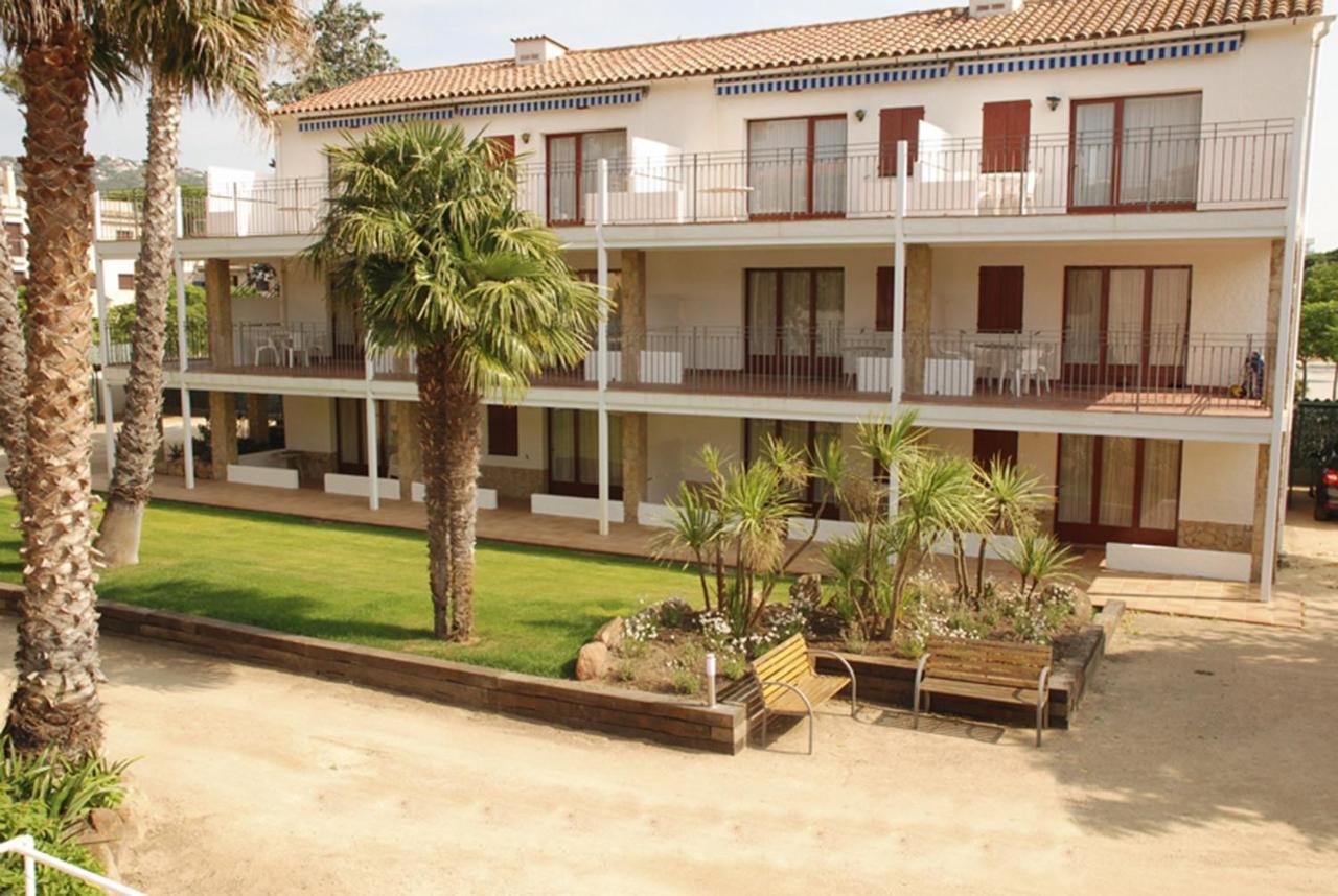 Apartaments Margarita Sabina Pinell Platja d'Aro Exterior photo