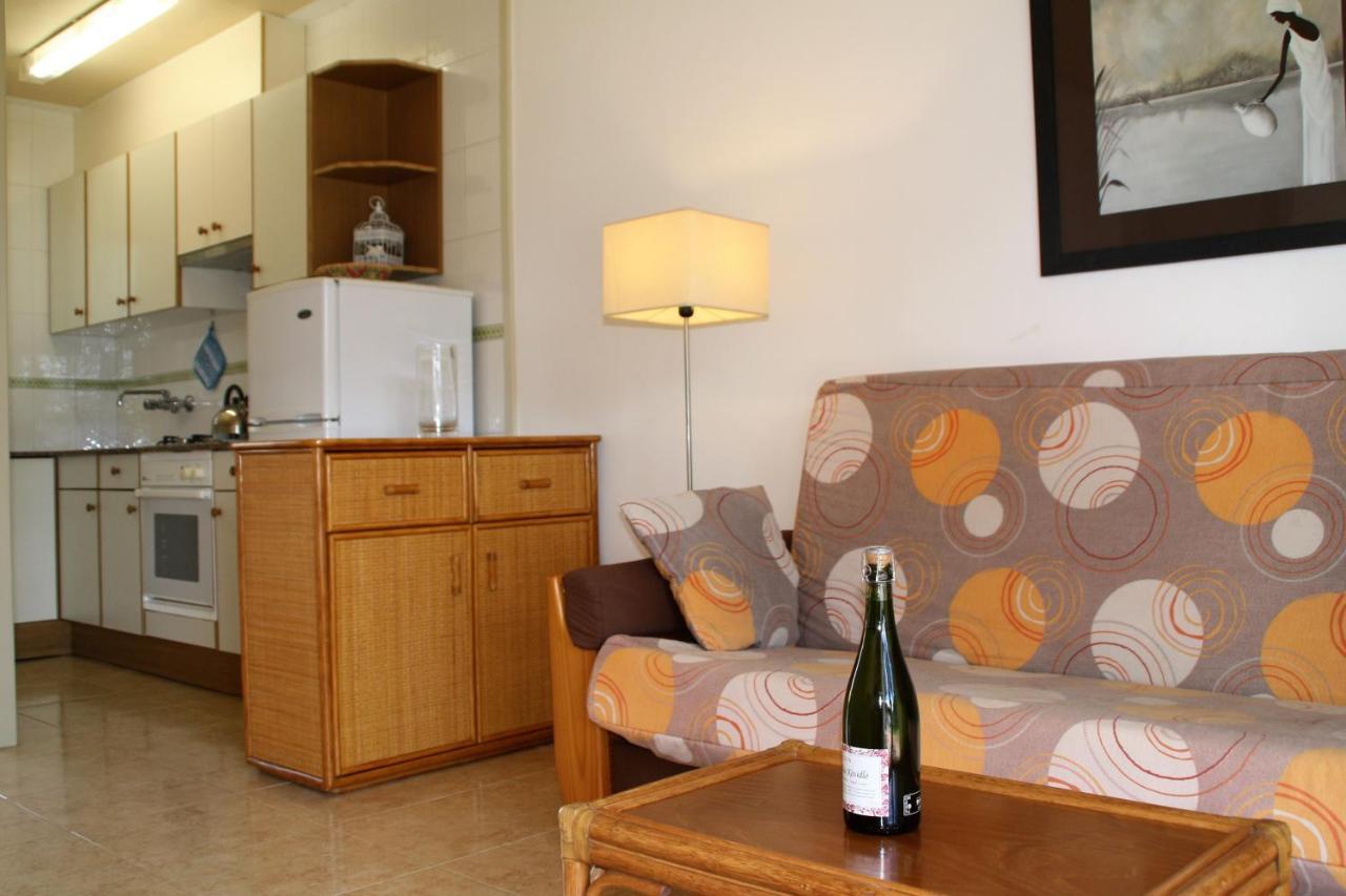 Apartaments Margarita Sabina Pinell Platja d'Aro Exterior photo