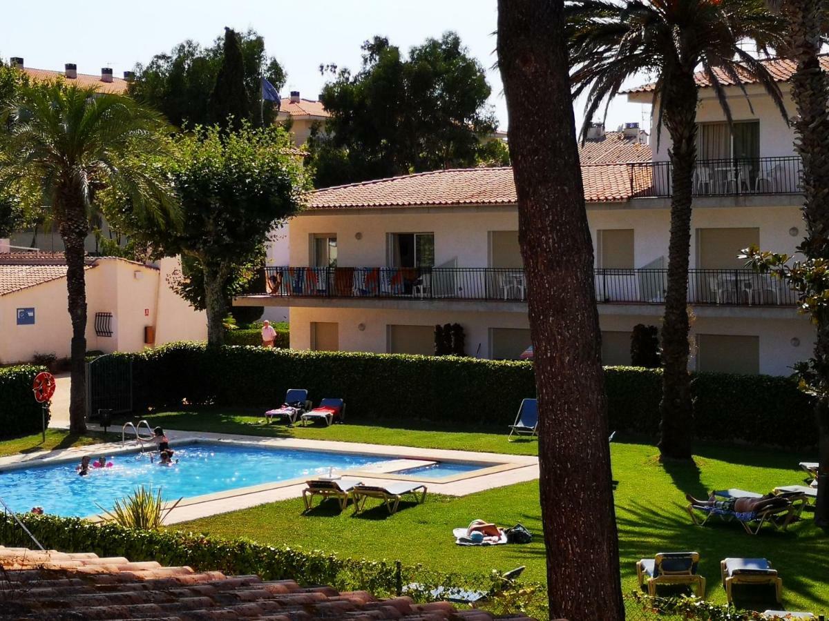 Apartaments Margarita Sabina Pinell Platja d'Aro Exterior photo