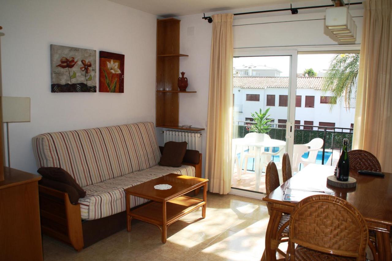 Apartaments Margarita Sabina Pinell Platja d'Aro Exterior photo